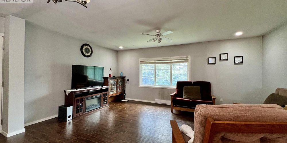 897-899 SUMMIT AVENUE Prince Rupert Photo 6 897-899 SUMMIT AVENUE Prince Rupert Photo 6